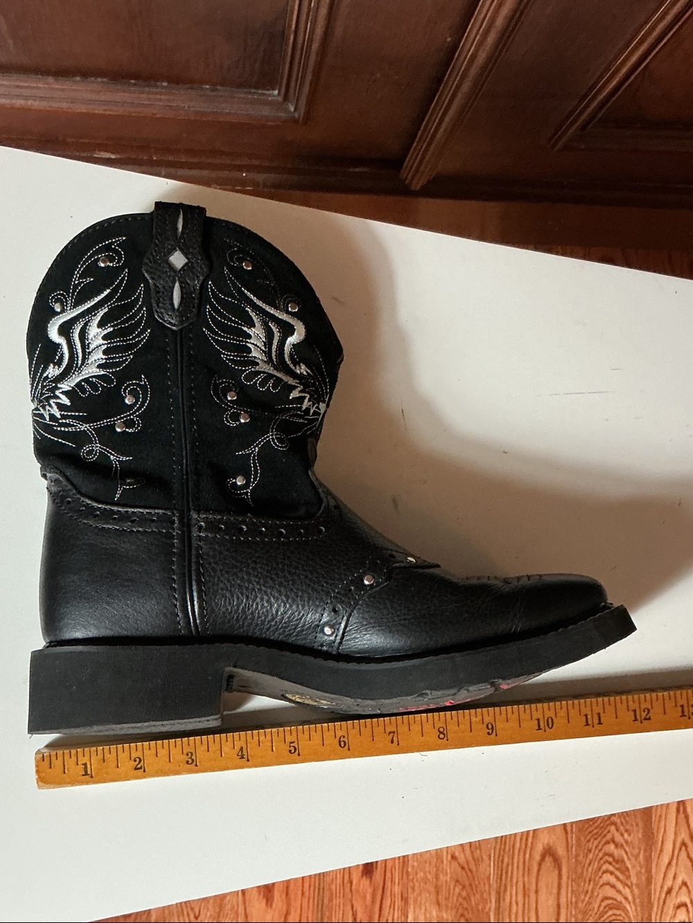 Justin Gypsy Boots Black Embroidered Western Ankle Boots - Picture 9 of 11